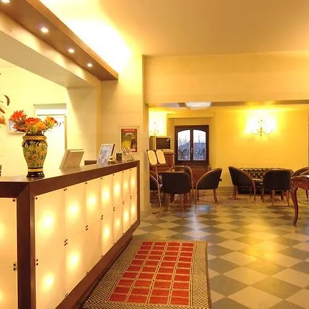 Castello Di Hotel