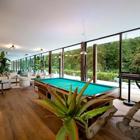 Castello Di Hotel 4*