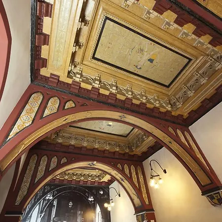 Castello Di Hotel 4*