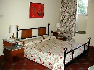 ホテル Castello Di