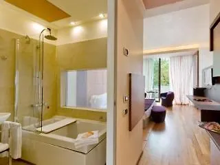 ホテル Castello Di 4*