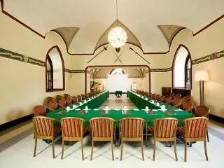 ホテル Castello Di