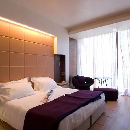 Castello Di ホテル 4*