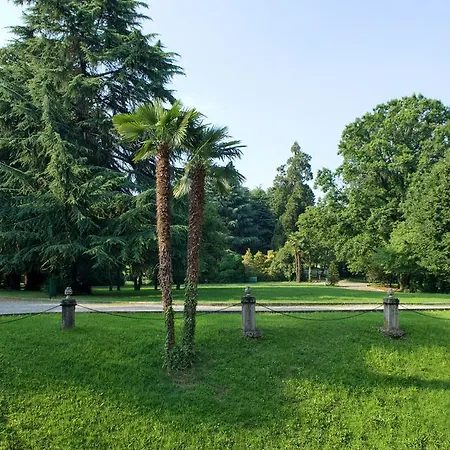 ホテル Castello Di