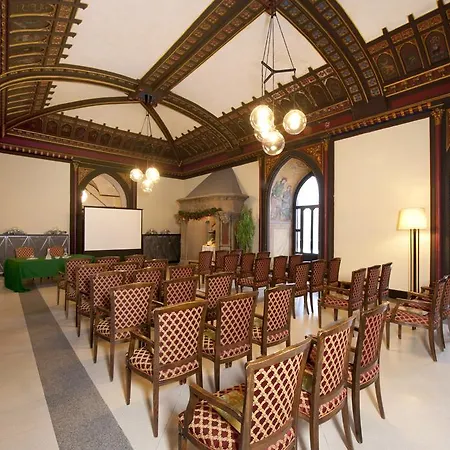 ホテル Castello Di Carimate